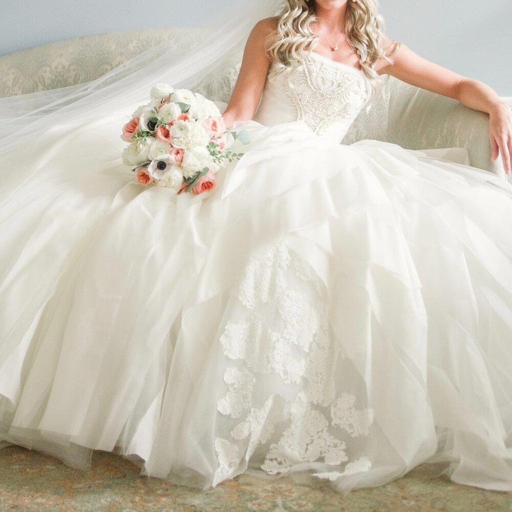 Vera Wang Liesel Gown